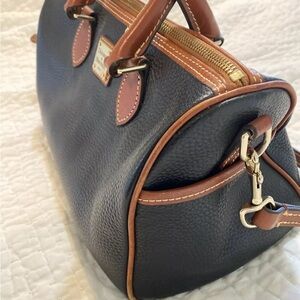 Dooney & Bourke Purse Black With Brown Pebbled Leather Shoulder Handbag